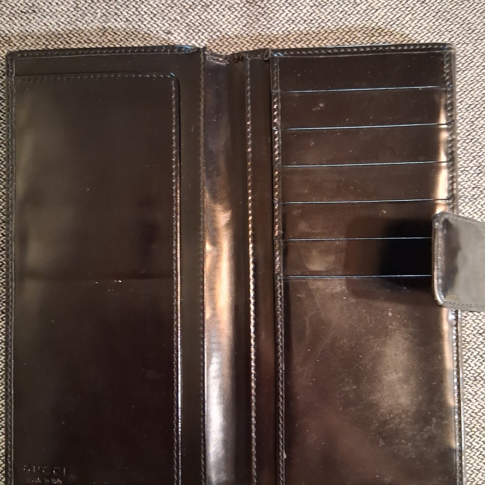 Gucci Glossy Black Clutch - Picture 13 of 16